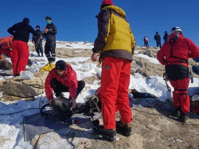 اجساد افراد مفقود شده از غار بابااحمد چالدران خارج شد