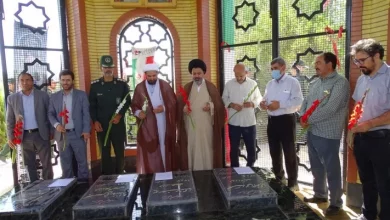 غبار روبی مزار شهدای روستا‌های قره تپه و رند ماکو